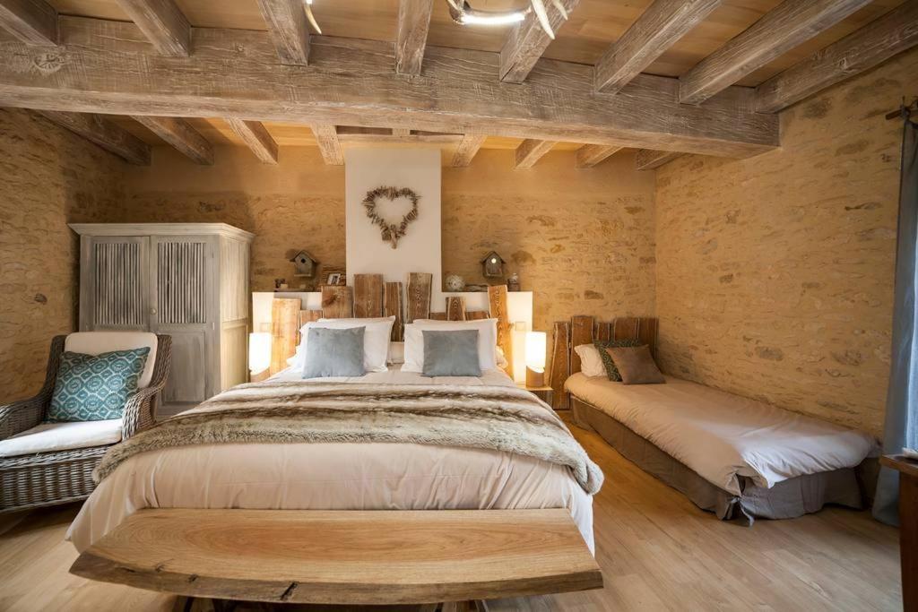 Le Clos Des Songes Saint-Leon-sur-Vezere Exterior foto