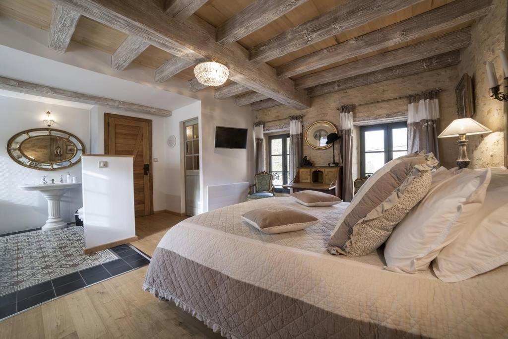 Le Clos Des Songes Saint-Leon-sur-Vezere Exterior foto