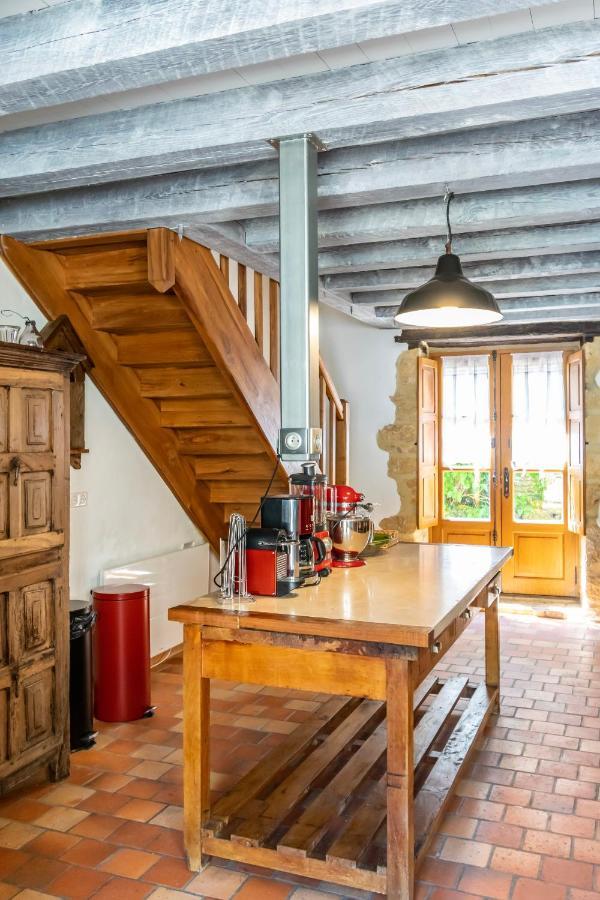 Le Clos Des Songes Saint-Leon-sur-Vezere Exterior foto