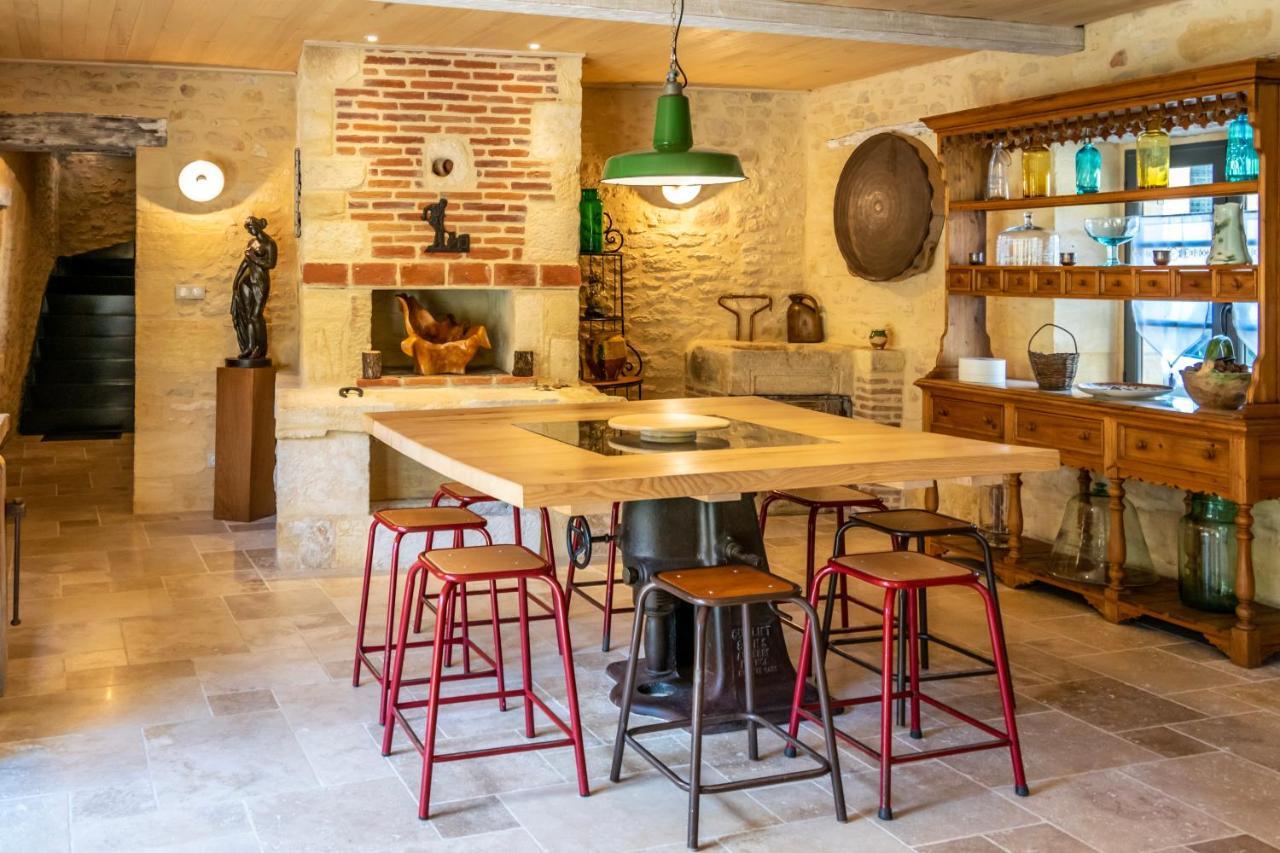Le Clos Des Songes Saint-Leon-sur-Vezere Exterior foto